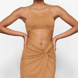 NWT SKIMS SOLD OUT Recycled Swim Bandeau Bikini Top in Almond Size Large